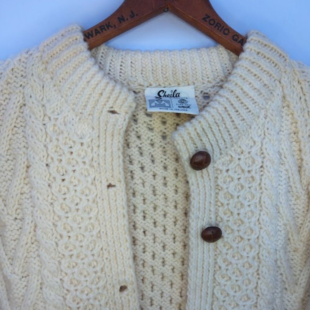 VTG Sheila Handknits 100% Pure Irish Wool Sweater Cardigan Women's Size Small - Picture 3 of 11